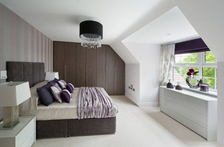 Skrine do šikmých stropov nápady-spálňa-tmavé drevo