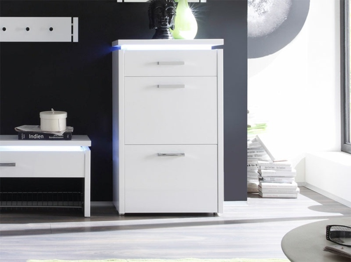 Moderný predsieňový nábytok - biela skrinka na topánky s LED osvetlením Skrinka na topánky biela vysoký lesk integrované osvetlenie moderný nábytok