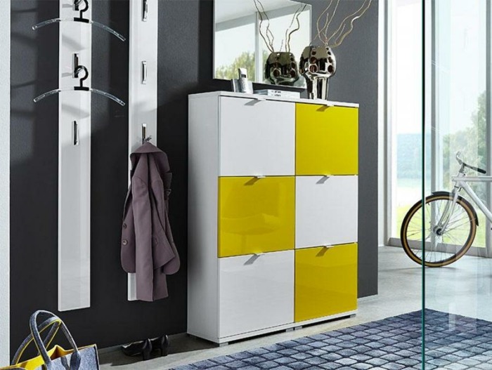 Biela skrinka na topánky s povrchovou úpravou vo vysokom lesku Skrinka na topánky biela vysoký lesk žltá originálny dizajnový nábytok