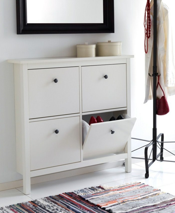 Biela skrinka na topánky je trendová Skrinka na topánky biela vysoký lesk moderné nápady na chodbu