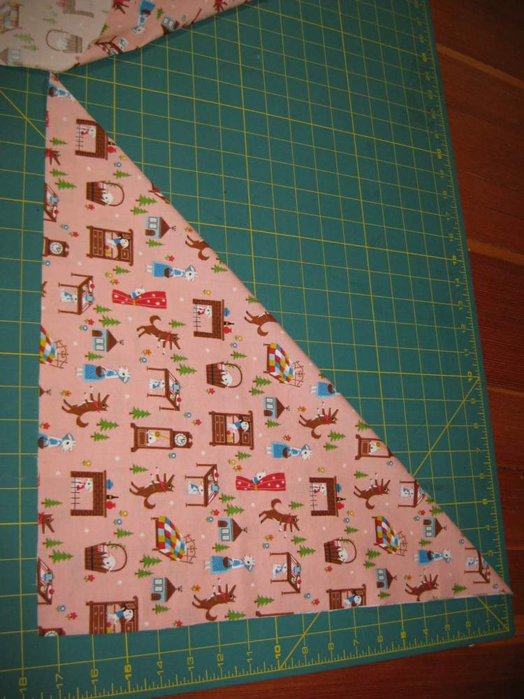 školská taška-drotár-skladačka-trojuholník-detské motívy