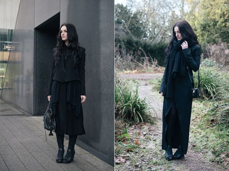 Cocoon vyzerá úplne čierne Čierne outfity-zostavené-krátky-kabát-dlhá sukňa