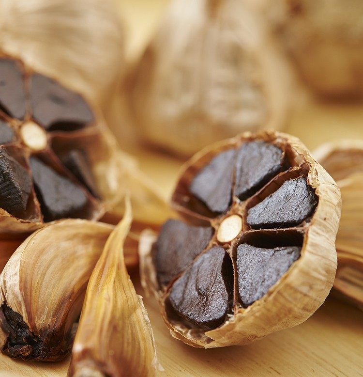 Čierny cesnak urobte metódy sami