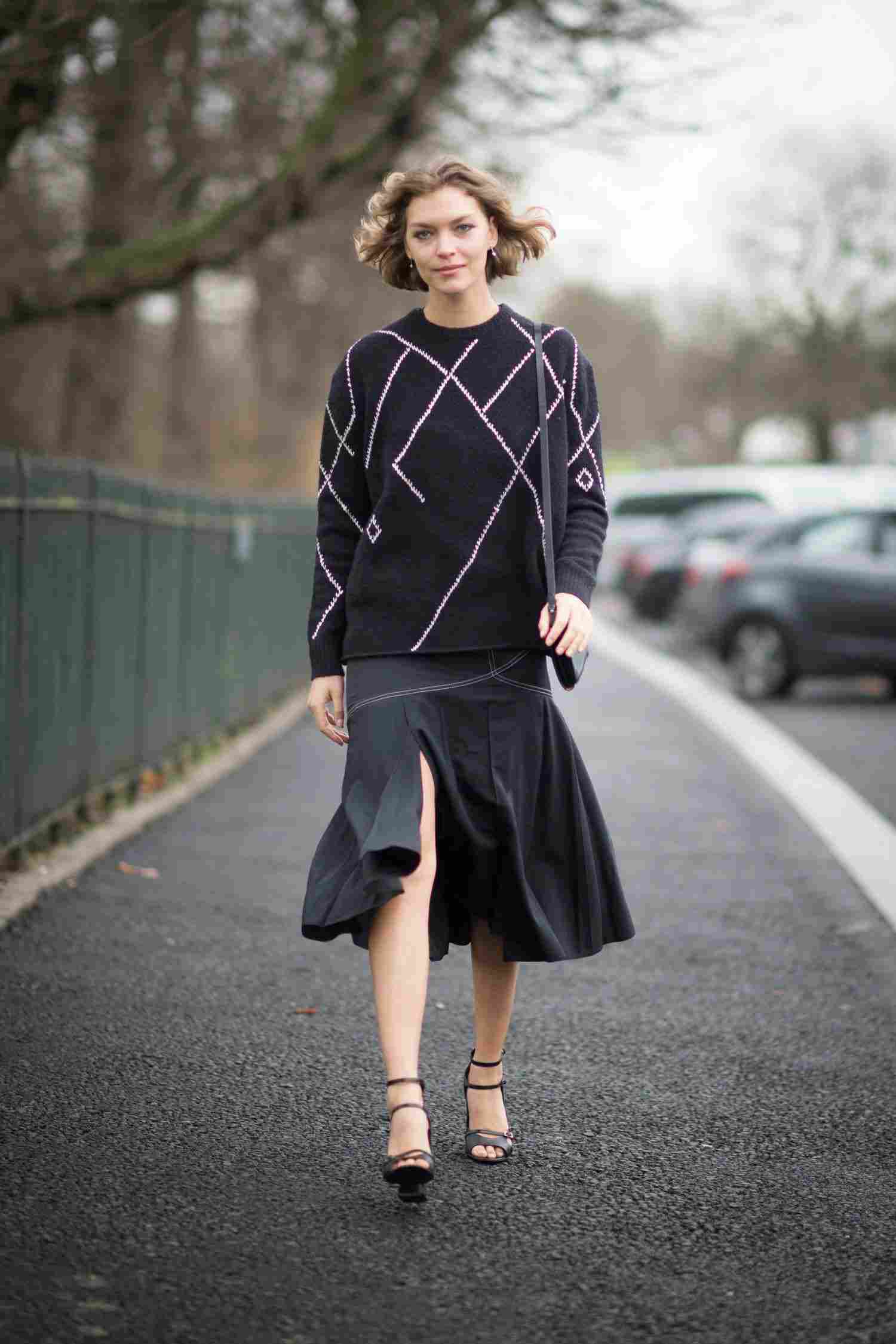 Nadrozmerné nápady na pletené svetre a elegantné jesenné módne trendy pre ženy