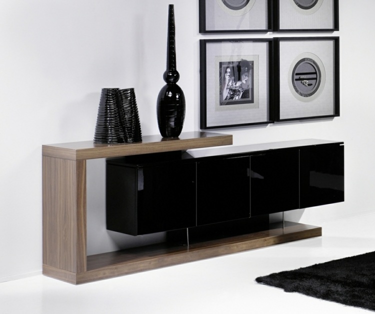 Drevený príborník do modernej obývačky čierny príborník drevený rám zdobené bytové doplnky