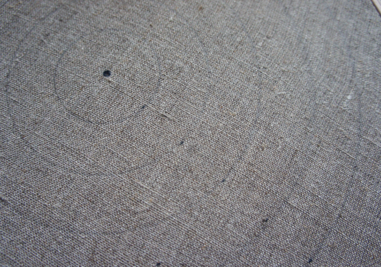 Zmerajte krúžky z jutovej látky