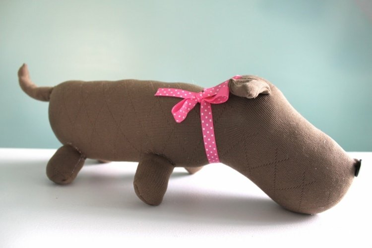 plyšová hračka šiť ponožkové zvieratká drotár pes