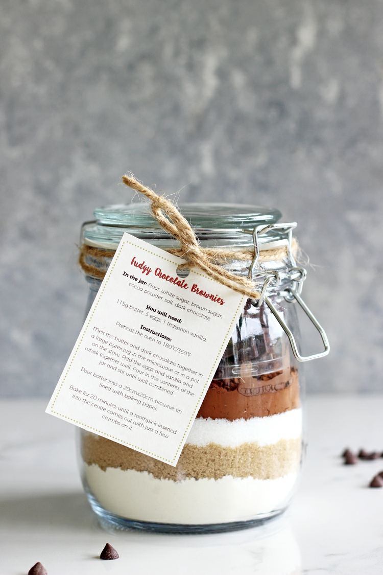 Recept na šťavnaté brownies ako vianočný darček - DIY zmes na pečenie v dóze