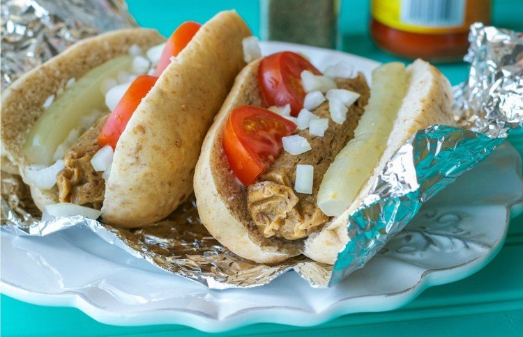 seitan-recept-hotdog-vegetarian-party-jedlo