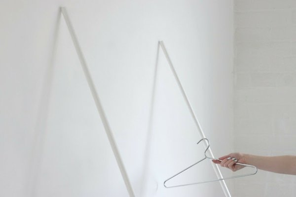 Vytvorte si nápady na dizajn stojana na šaty sami