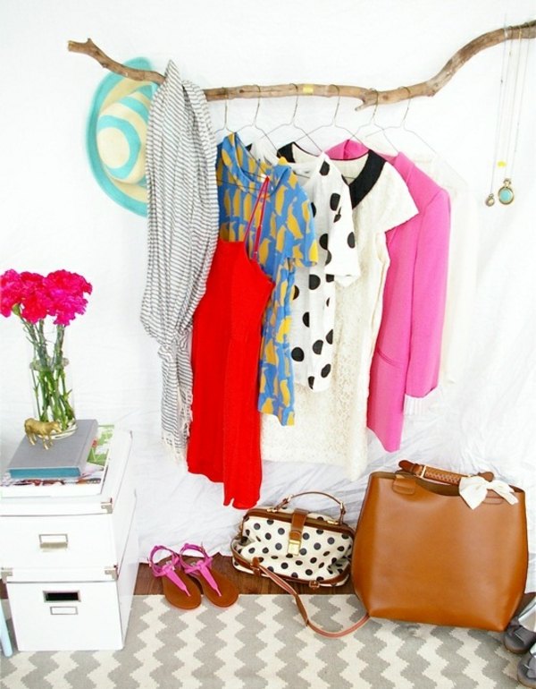 rustikálny dekor stromovej vetvy dizajn stojana na šaty