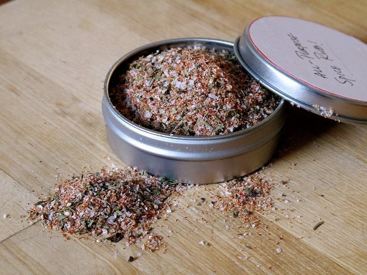 Domáci darček z kuchyne DIY grilovacie korenie na leto