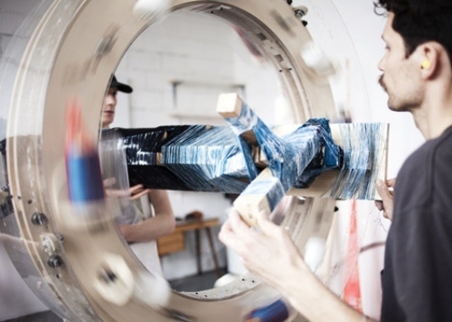 pracovný postup zabaliť dizajnérsky nábytok anton alvarez zabalenie pracovného postupu do dizajnérskeho nábytku od antona alvareza