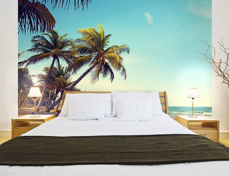 samolepiace-foto-tapety-spálňa-pláž-palmy