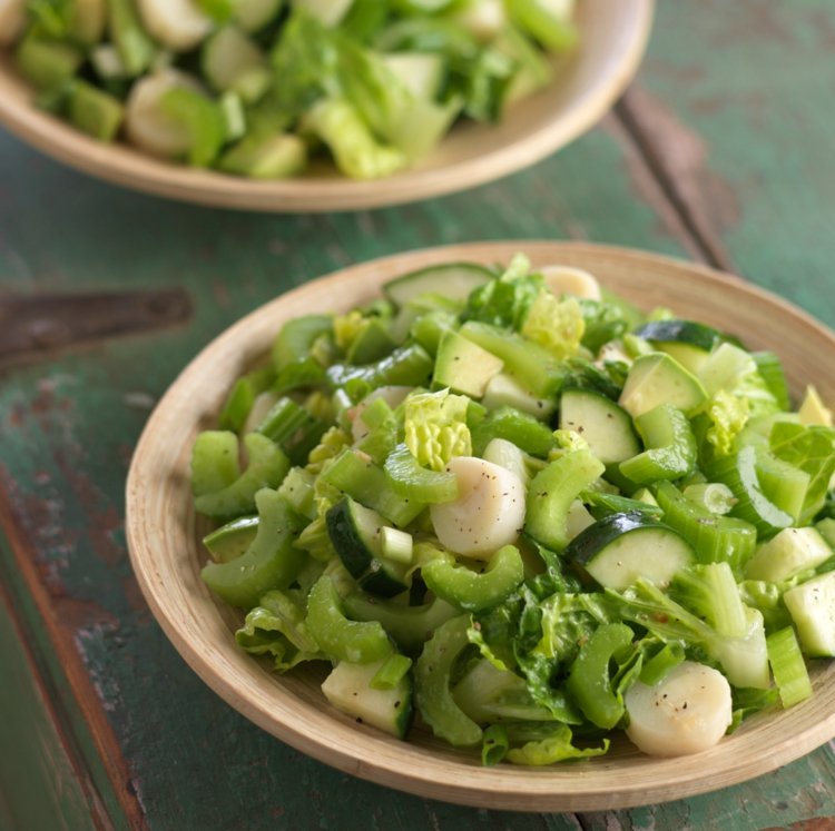 Pripravte si zdravý zeleninový šalát zo zeleru šalát zeler nápad zelenina pestovať záhrada tipy