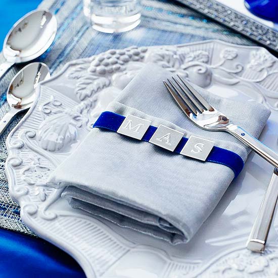 obrúsky vianočné nápady modré obrúsky listy obrúsky dekorácia vianočné nápady modré obrúsky písmená