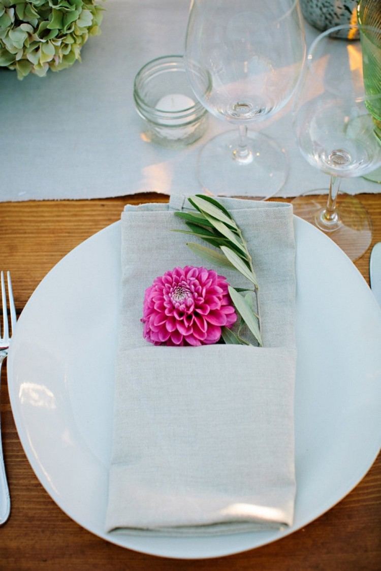 Skladacie obrúsky s vreckom na kvet Dahlia Sklopná svadobná taška na obrúsky kvet dahlia