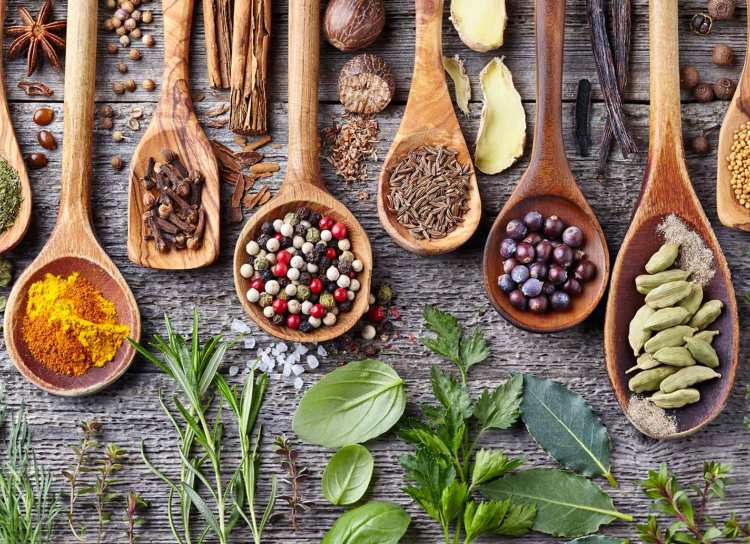 Vytvorte si vlastný recept na bylinku zo šampónu