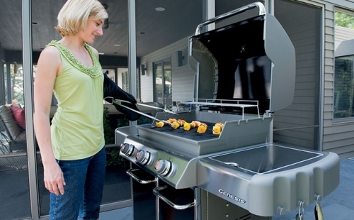 Bezpečné grilovanie na balkóne 7 tipov pre bezpečnosť