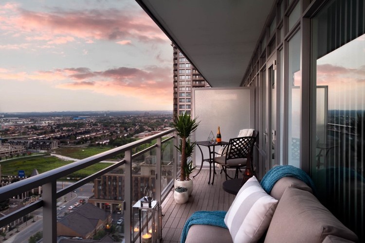 Plexisklová ochrana súkromia balkóna Prehľad variantov