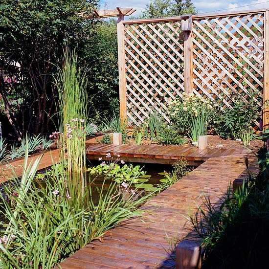 Vytvorte vodnú záhradnú zástenu