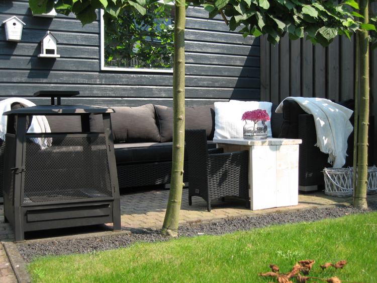 Ochranný plot z dreva - neošetrené drevo časom šedne Ochranný plot z dreva - druhy dreva - sivý - neupravený - samozrejme