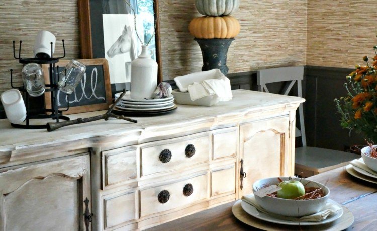 ozdobiť príborník jeseň nápad tekvica poháre riad tabuľu