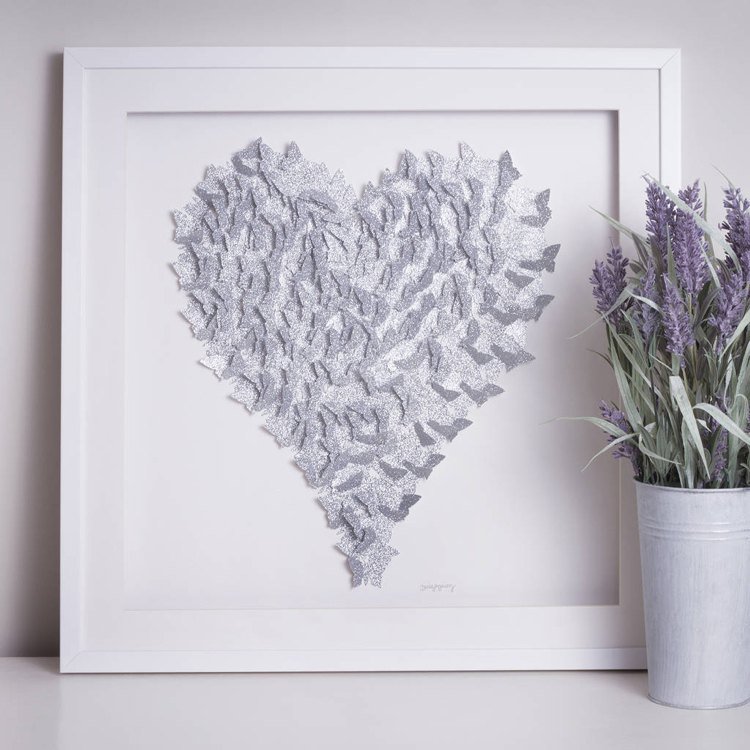 strieborná svadobná dekorácia srdce hliníková fólia drotársky sprej trblietavý sprej