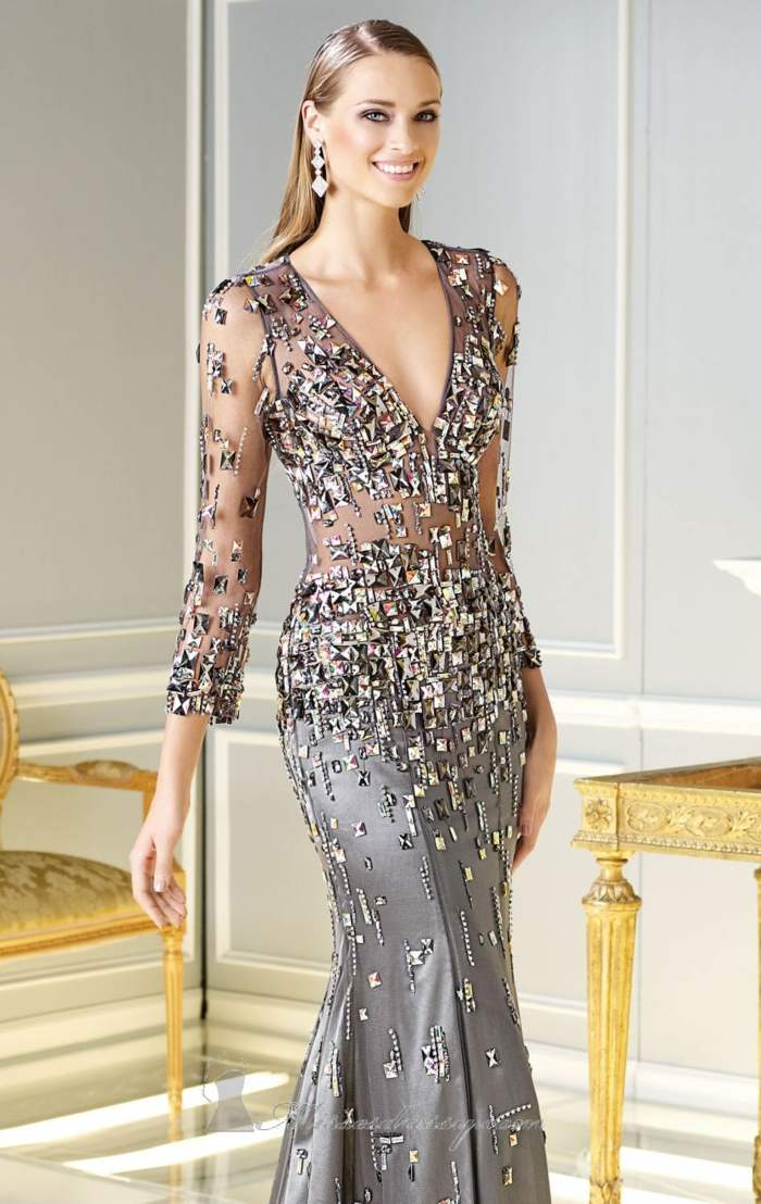 štýlové šaty nádherne zdobené www-lefemmepromdress-com-večerné-šaty-zo-saténu