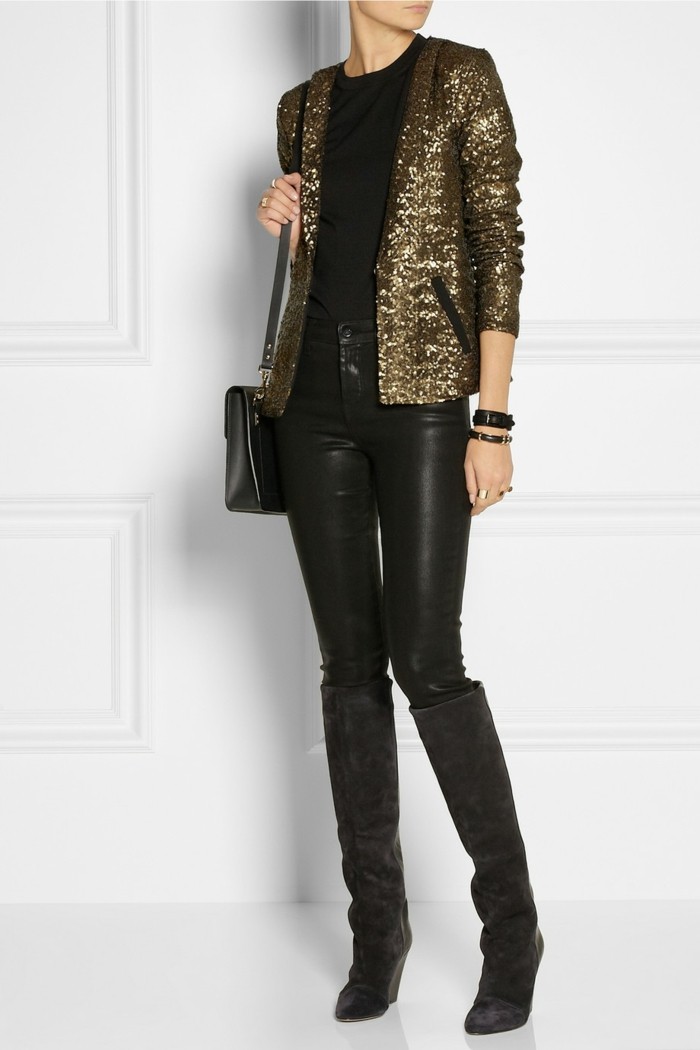 Kožené nohavice s trblietavým blejzerom Blejzer s trblietkami-legíny-z-kožených čižiem-s klinovými podpätkami
