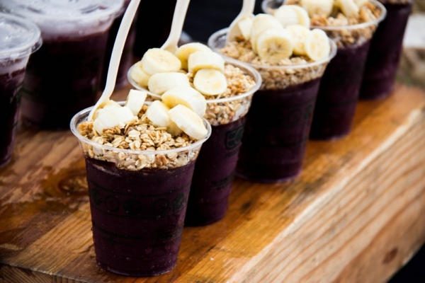 Acai bobule na chudnutie diéta lahodné smoothies Zoštíhľujúca diéta na prípravu lahodných smoothie