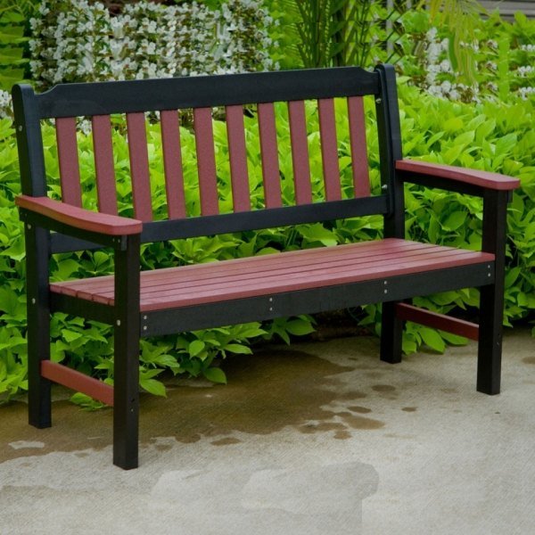 lavička v záhradnom prevedení z dreva čiernohnedá