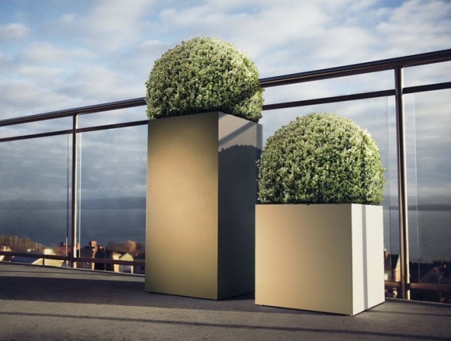 Žehlička na kvetináče square linne röshults balkón vonkajšia časť Železné kvetináče linne röshults balkón vonkajšia časť