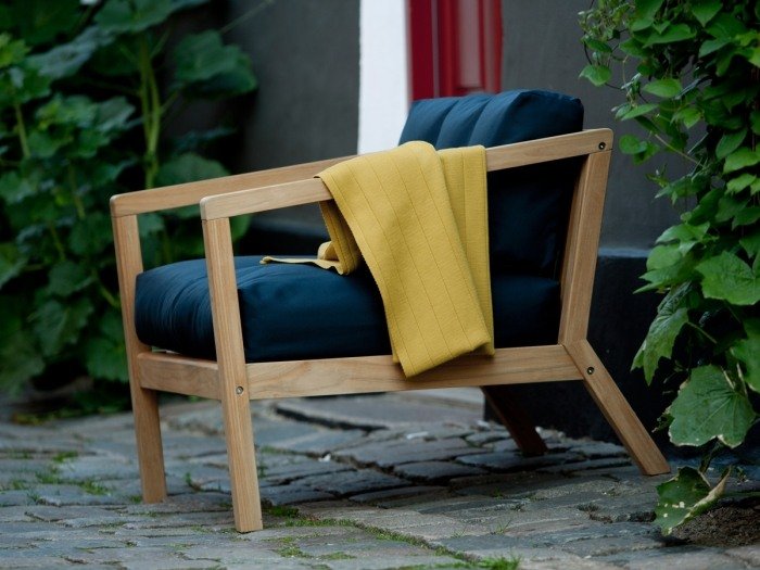 škandinávske kreslo Virkelyst v skagerakovskom drevenom ráme a čalúnenom sedadle Škandinávske kreslo-Virkelyst-Skagerak-drevený rám-čalúnené sedadlo
