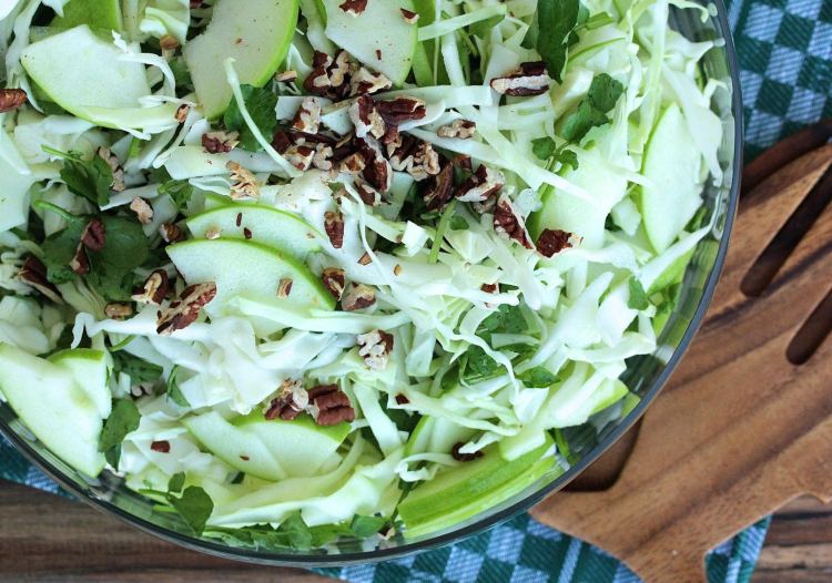 Šalát z bielej kapusty pripraví vianočné menu