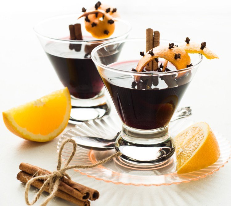 Škandinávske vianočné recepty na prípravu kokteilu Glögg