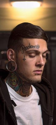 Смел проект - снимка на татуирани хора - снимка 9