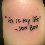 Смешна татуировка - фраза на Бона Джови