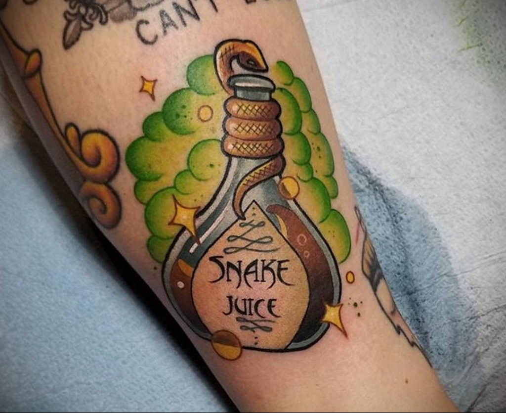 Śmieszne tatuaże pomogą Ci odwrócić uwagę i uśmiechnąć się podczas kwarantanny COVID-19 - zdjęcie 8