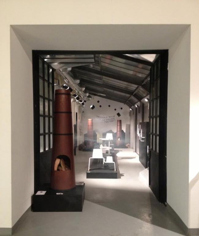 Milan Design Fair-2013 Chimney Design Frederik-Roijé Milánsky veľtrh dizajnu-2013 Návrh komínových kachlí Frederik-Roijé