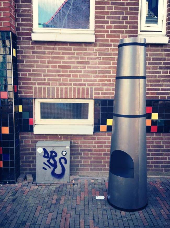 Dizajnový krb v industriálnom štýle-moderný Priemyselný dizajn krbu v štýle dekor-moderný továrenský komín