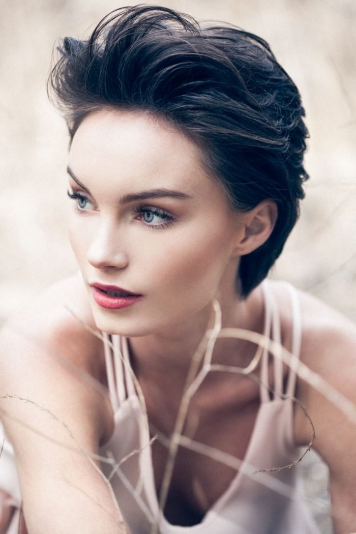 makeup-blue-augen-Hayley-Kassel