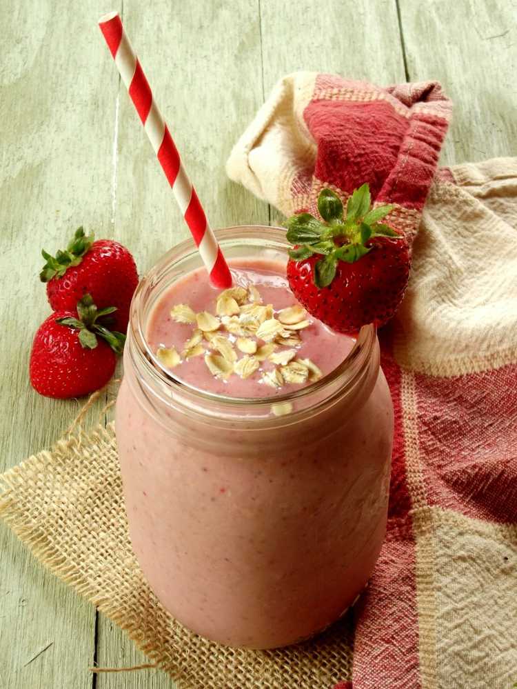 ovocné musli jahodové smoothie recepty diéta