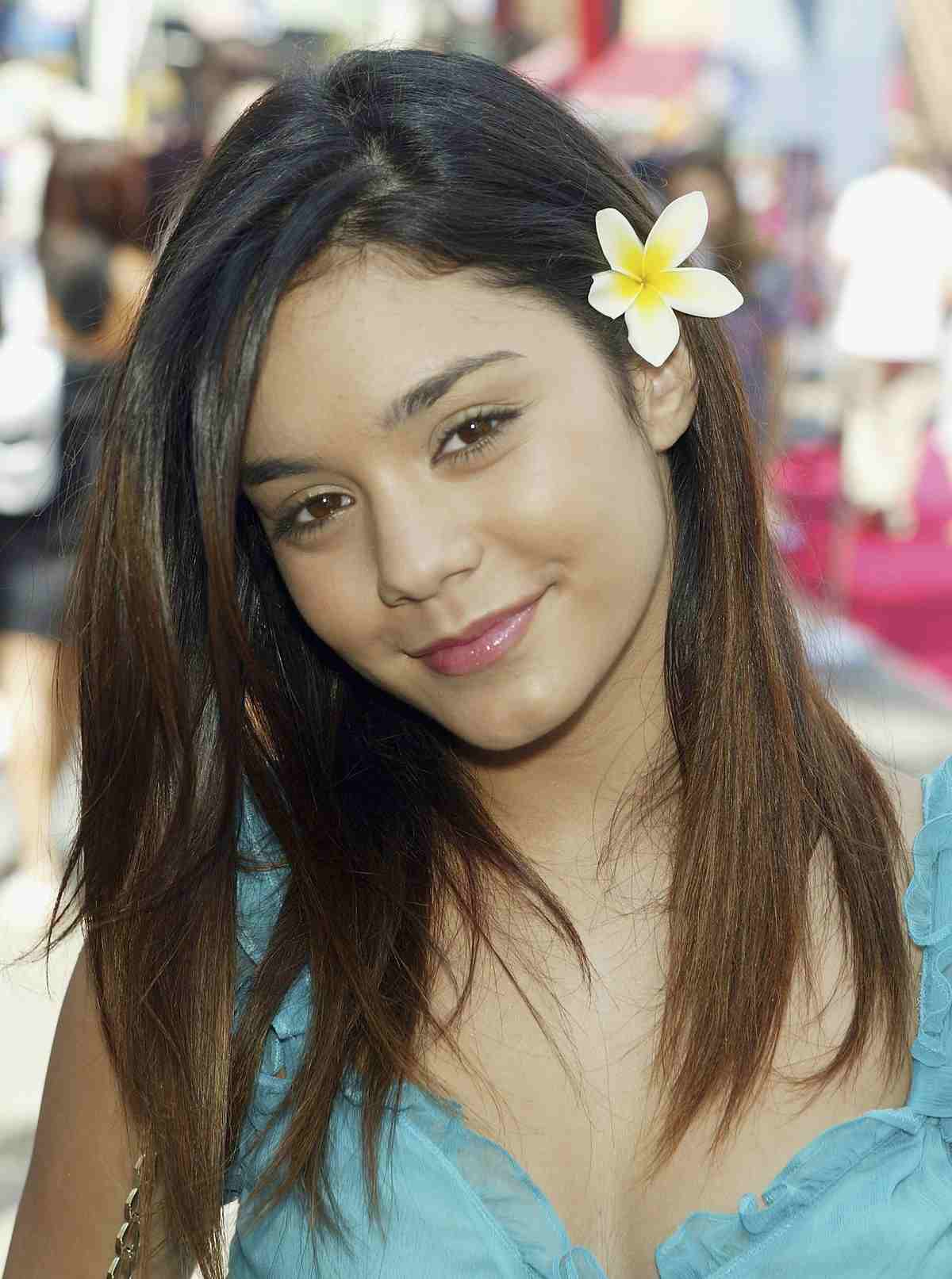 Účes Vanessy Hudgens