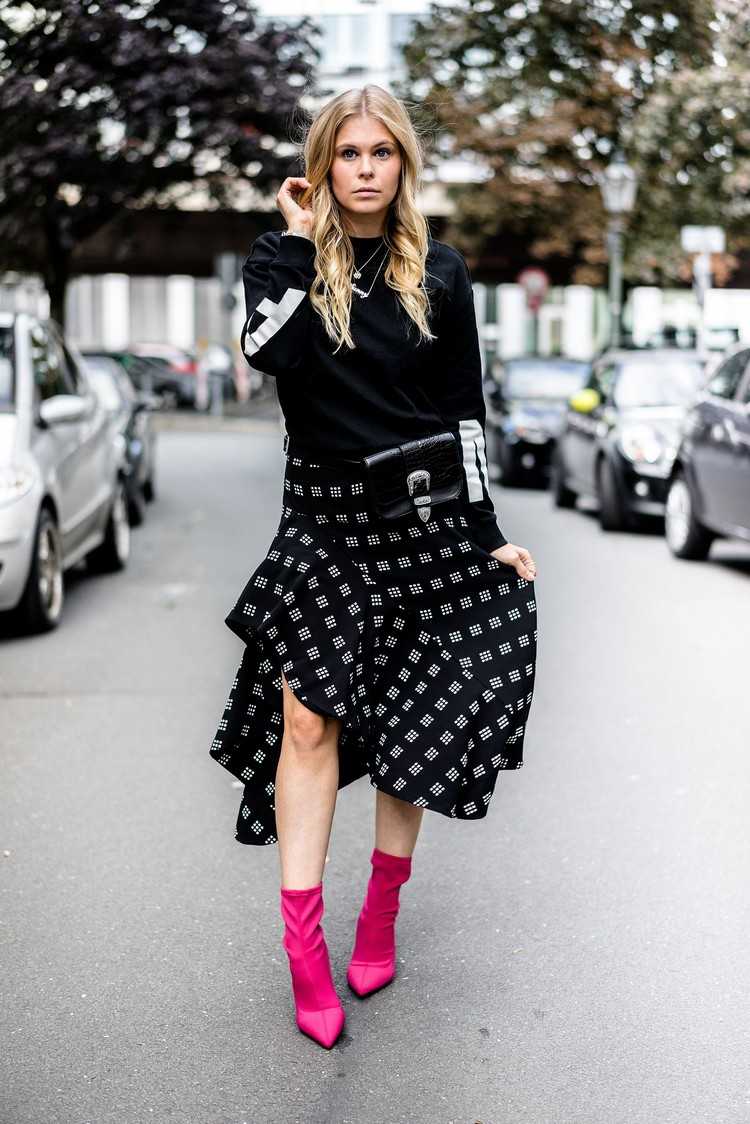 Polka dot vzory kombinujú ponožkové roboty a nosia nápady na jeseň