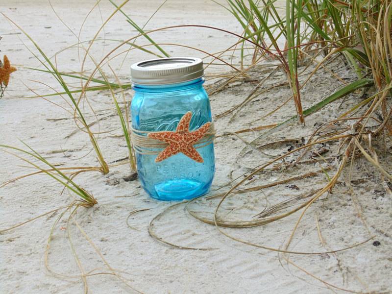Omotajte hviezdice okolo zaváraninového pohára Letná dekorácia ručné práce piesok z mušle