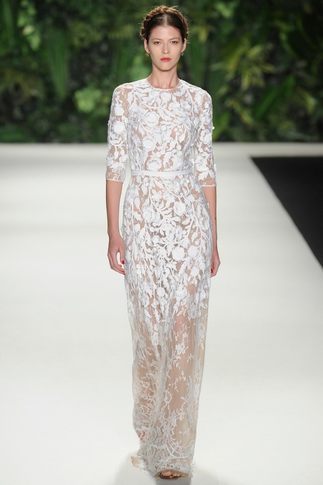 Naeem Khan jar 2014 biele čipkované šaty