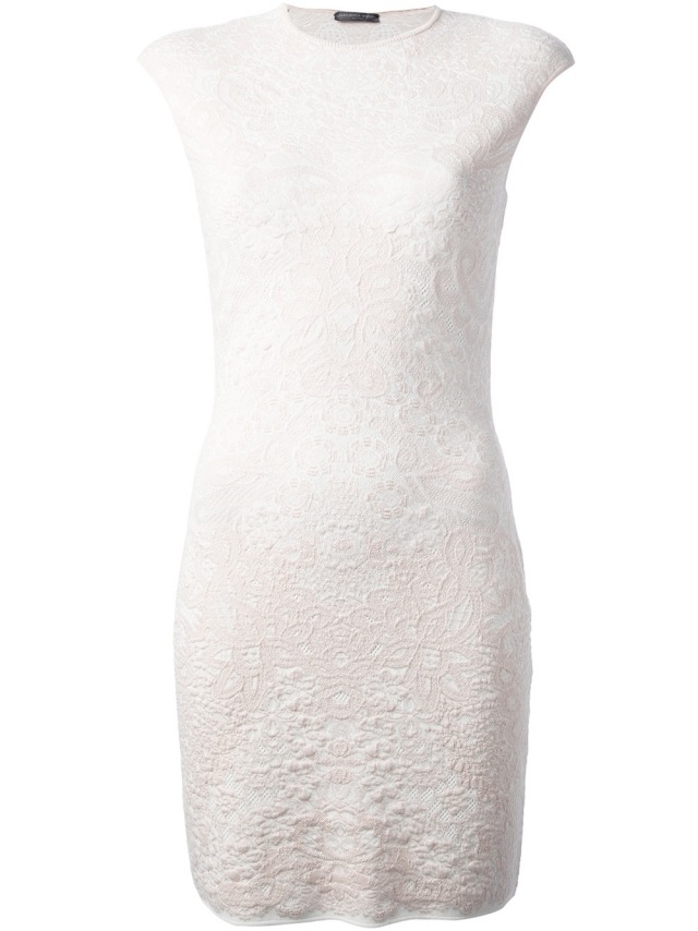 Košeľové šaty s bielym čipkovaným business outfitom Alexandra Mcqueena Púzdro šaty-blúzka-šaty-alexander-mcqueen-hip-business look-čipka