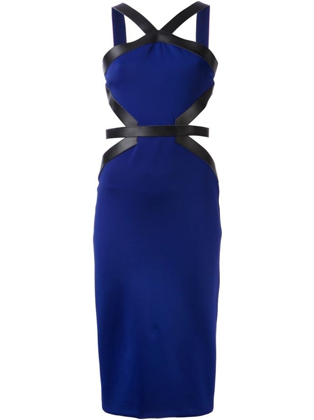 David Koma-módna kolekcia-postava-objímajúce ramienka s opaskom-modro-čierna figúrka-objímanie-ozdoba-kolekcia-módy-DAVID-KOMA-postava-typ-x-opasok