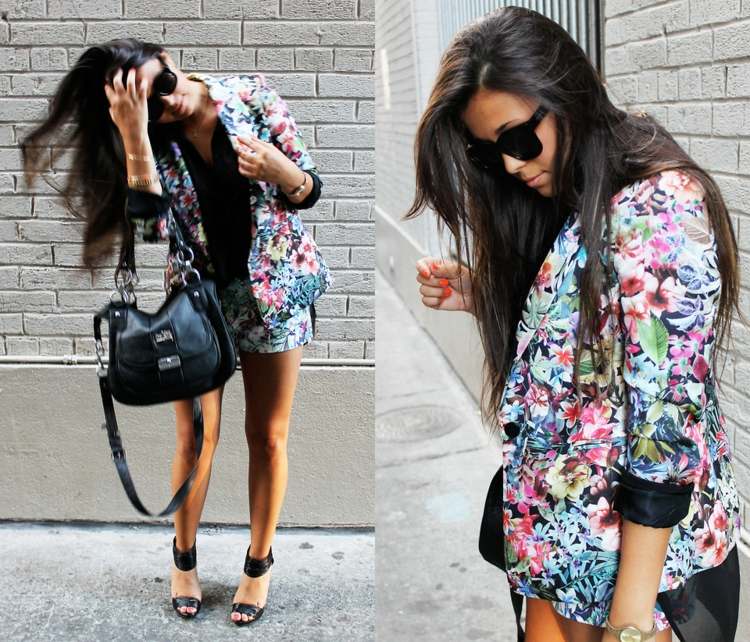 Letný look s farebným sakom nápad outfit blejzer kvetinové motívy farebné šortky